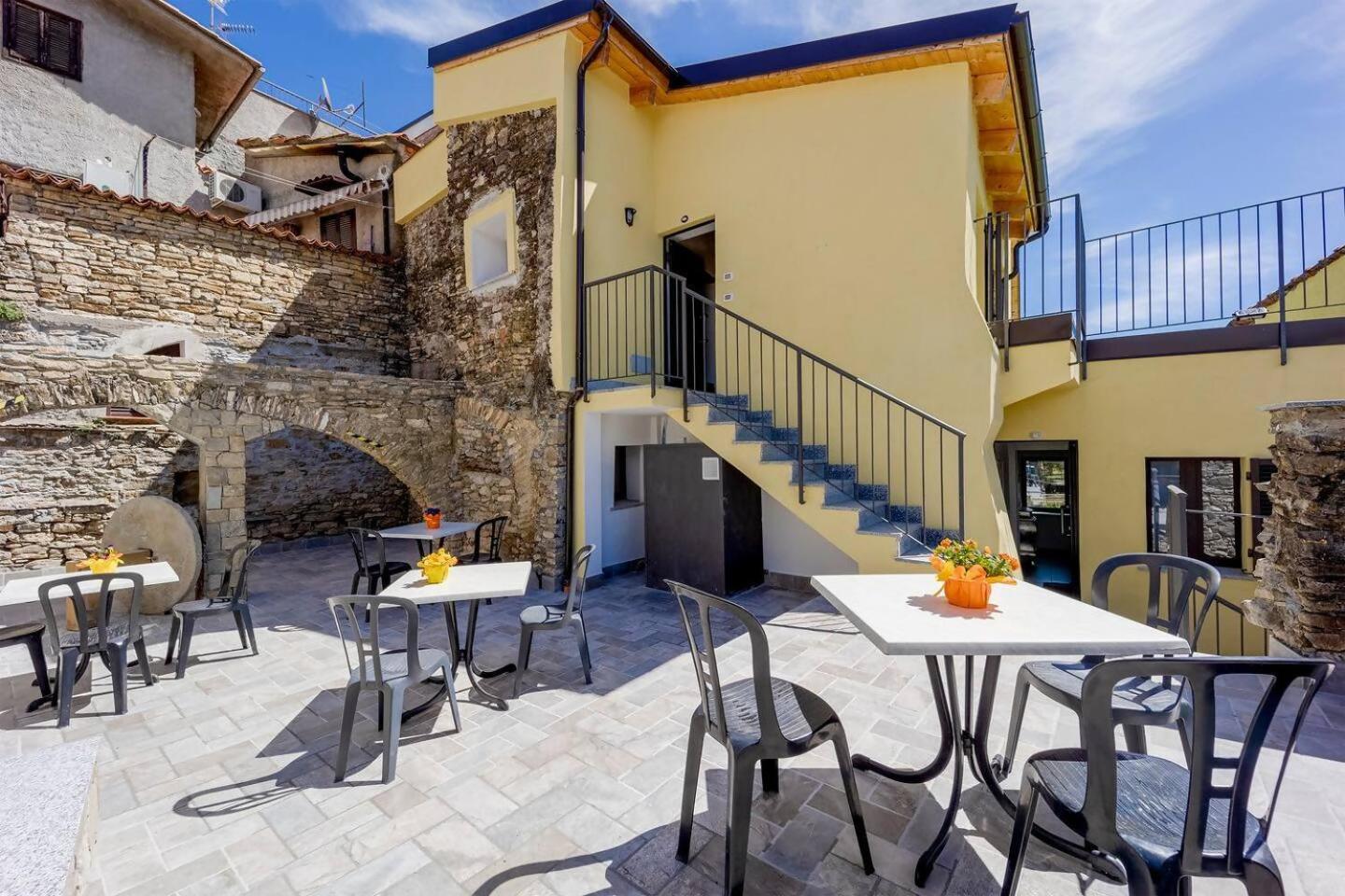Appartamento Alba Dachi Farm Marina dʼMarina dʼAndora Εξωτερικό φωτογραφία