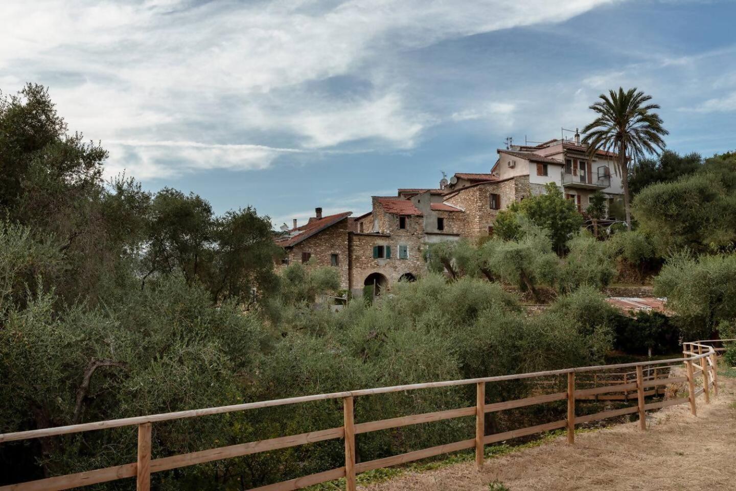 Appartamento Alba Dachi Farm Marina dʼMarina dʼAndora Εξωτερικό φωτογραφία